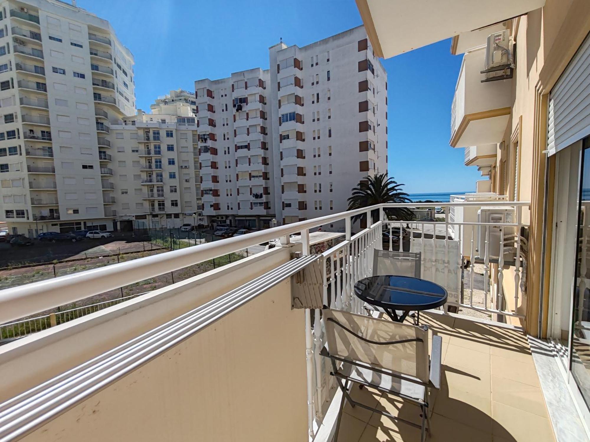 1d Mar - Casas & Papeis Armacao de Pera